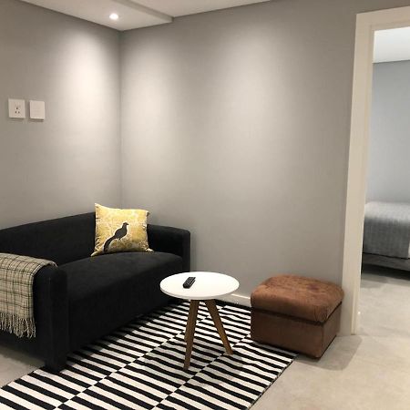 Private Bachelor Pad In Sea Point Apartman Fokváros Kültér fotó